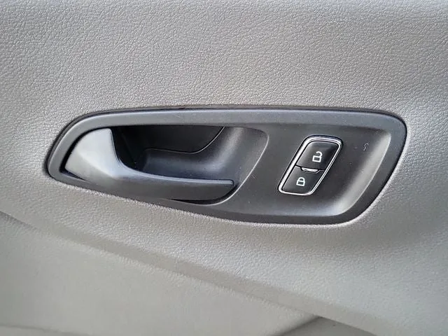 2023 Ford Transit-250 Base photo 22