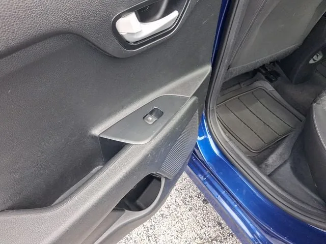 2018 Kia Rio S photo 10