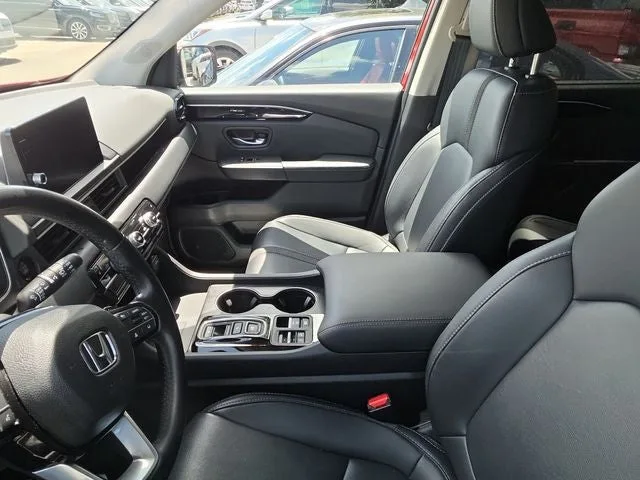 2025 Honda Pilot EX-L photo 8