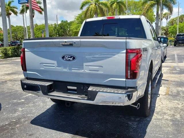 2024 Ford F-150 Lariat photo 3