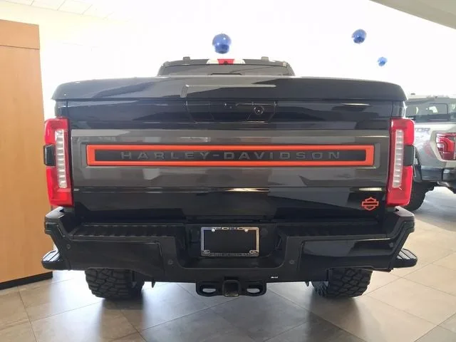 2024 Ford F-250SD Lariat HARLEY DAVIDSON photo 4