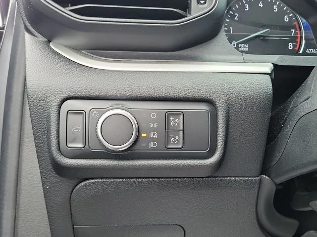 2021 Ford Explorer XLT photo 12