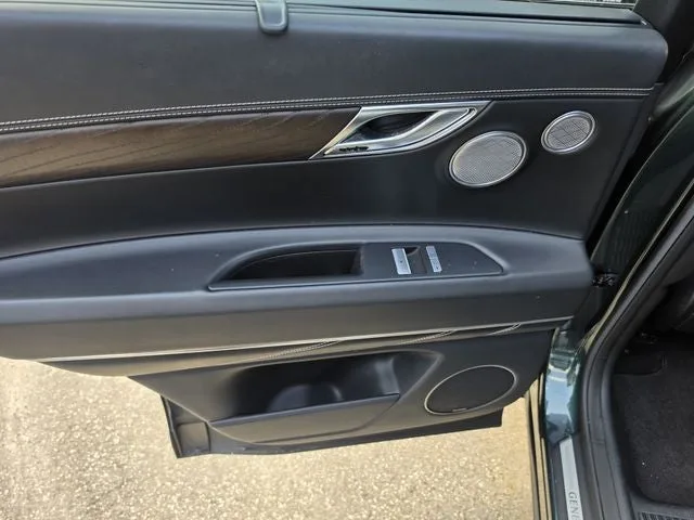 2022 Genesis GV80 2.5T photo 9