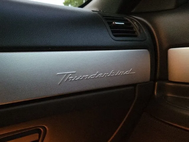 2005 Ford Thunderbird Base photo 28
