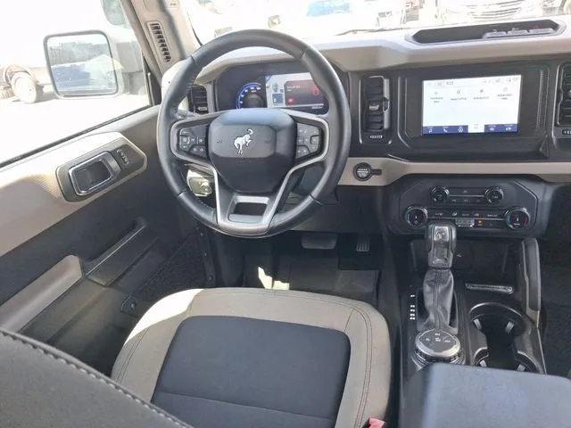 2022 Ford Bronco Big Bend photo 8