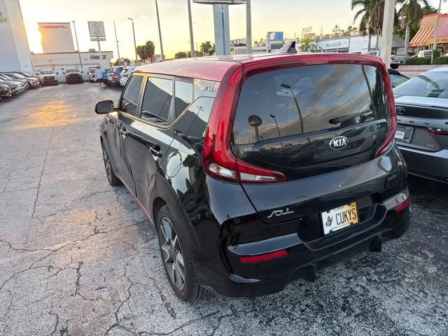 2020 Kia Soul GT-Line photo 6