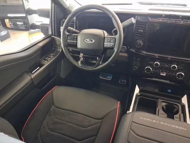 2024 Ford F-250SD Lariat HARLEY DAVIDSON photo 10