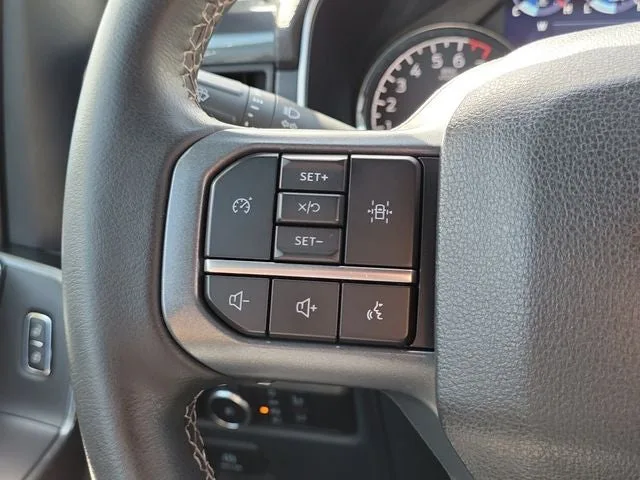 2023 Ford F-150 XLT photo 21