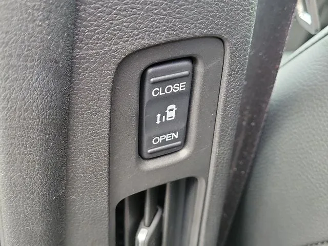 2025 Honda Odyssey EX-L photo 11