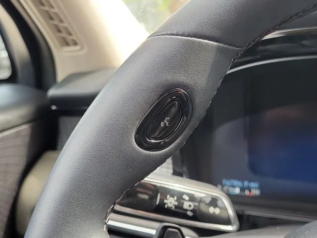 2024 Lincoln Corsair Premiere photo 21
