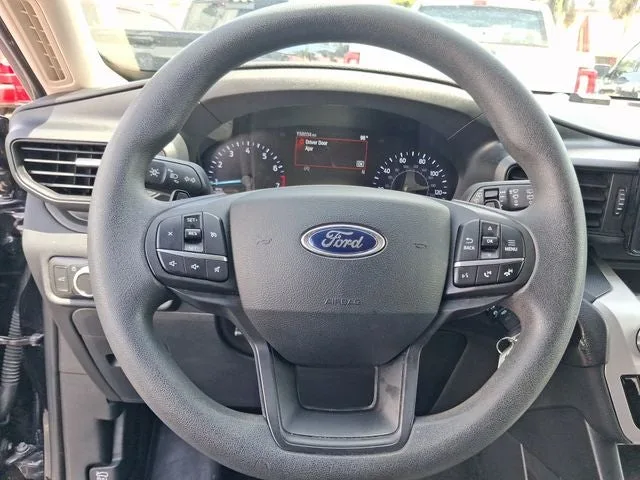 2020 Ford Explorer Base photo 14