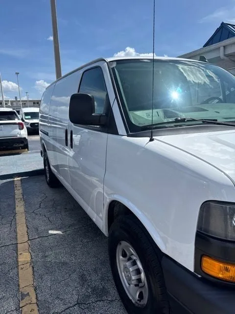2020 Chevrolet Express 2500 Work Van Cargo photo 2
