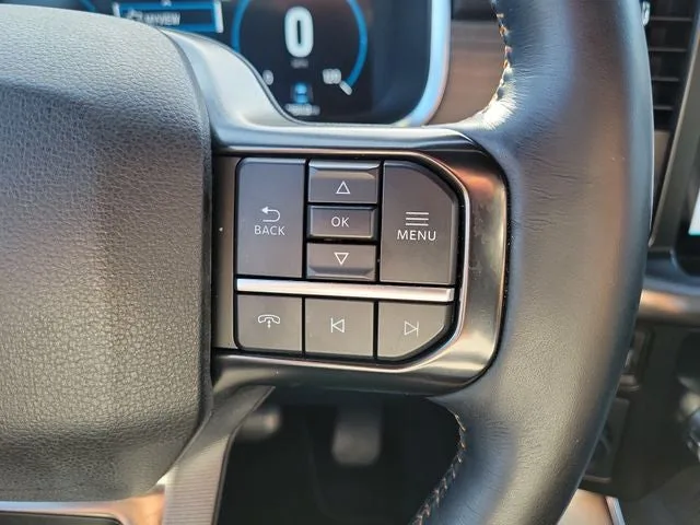 2023 Ford F-150 Platinum photo 25