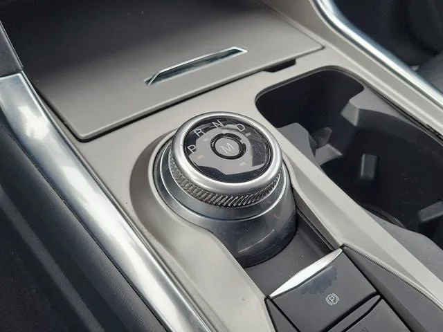 2020 Ford Explorer ST photo 29