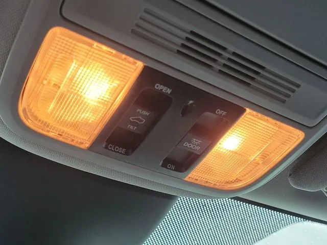 2023 Honda Odyssey EX-L photo 25