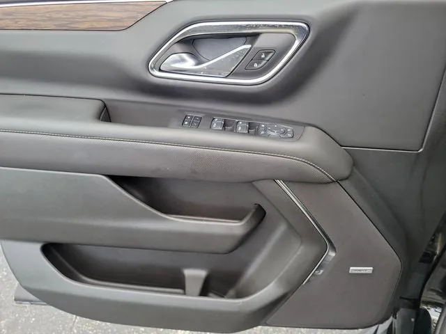 2024 Chevrolet Tahoe Premier photo 14