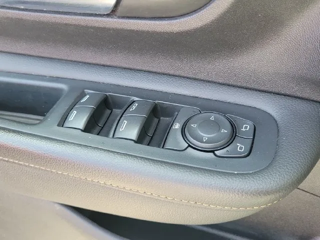 2020 GMC Terrain SLE photo 15