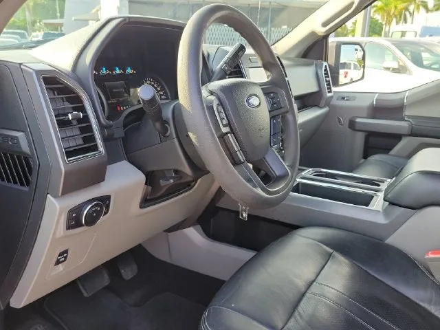 2019 Ford F-150 XLT photo 11