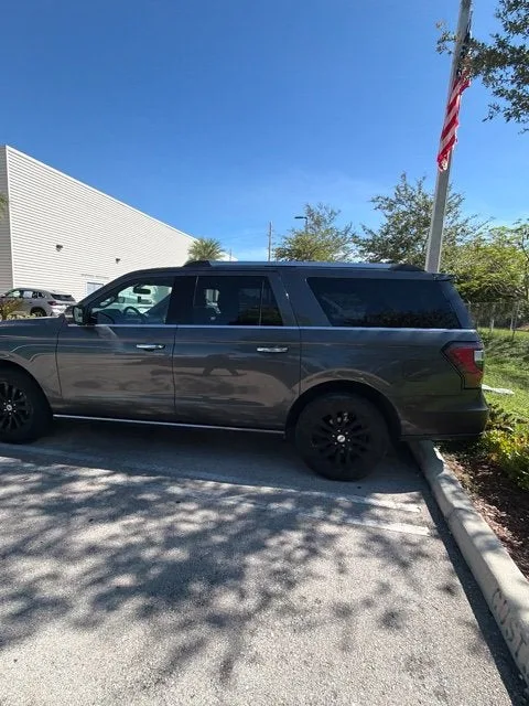 2019 Ford Expedition Max Limited photo 8
