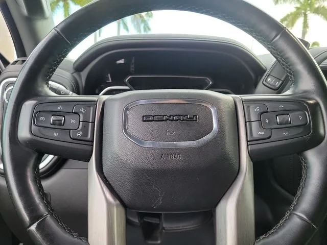 2023 GMC Sierra 2500HD Denali photo 20