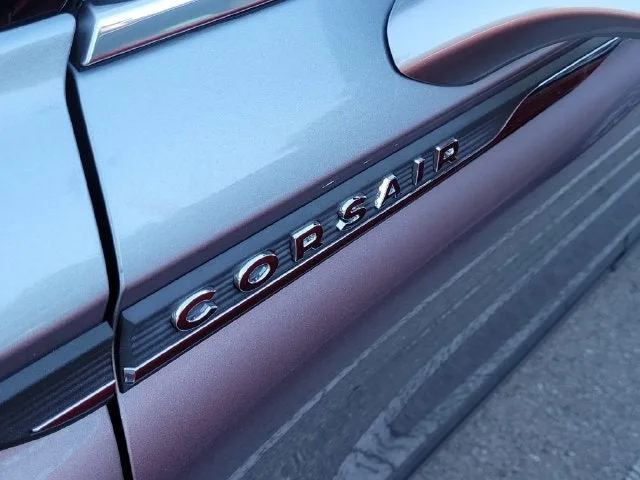 2024 Lincoln Corsair Premiere photo 4