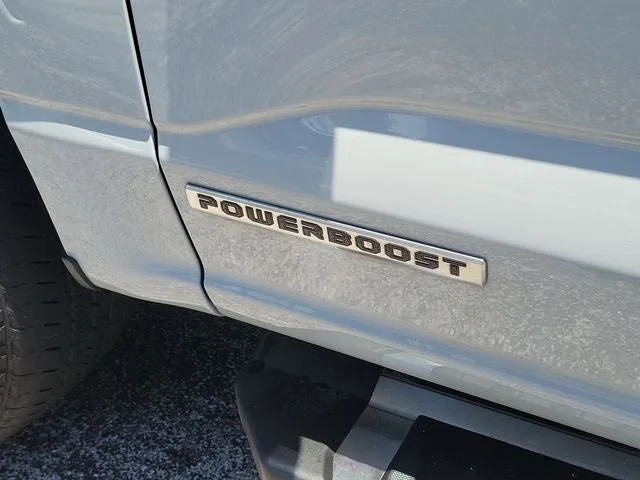 2024 Ford F-150 Lariat photo 8