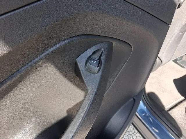 2018 Ford Escape SE photo 10
