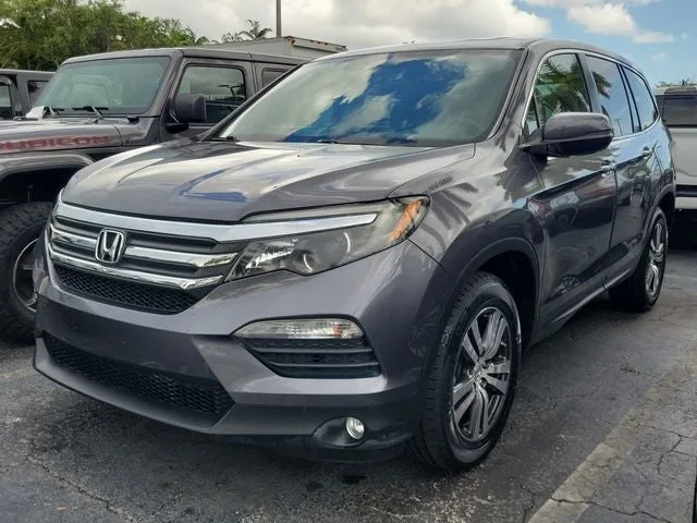2017 Honda Pilot EX-L photo 33