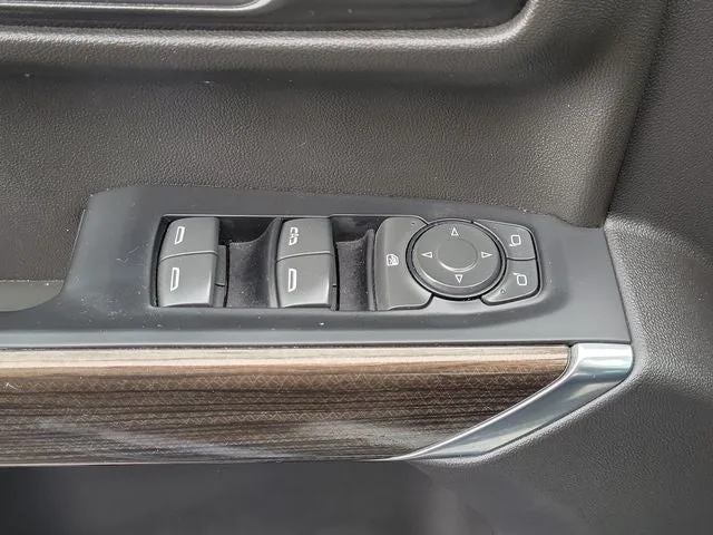 2022 Chevrolet Silverado 1500 LTD RST photo 17