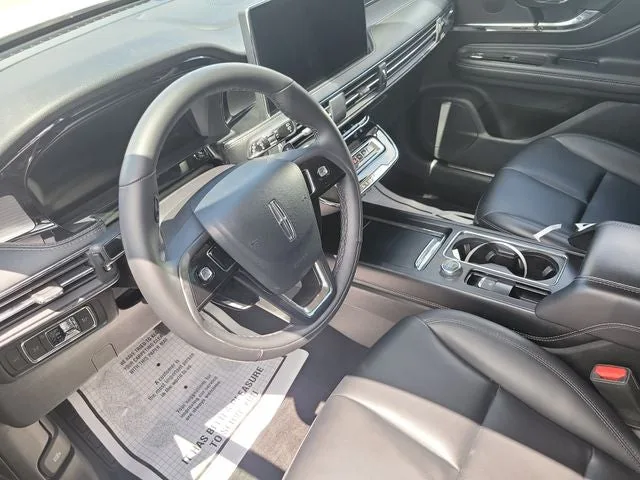 2024 Lincoln Corsair Premiere photo 15