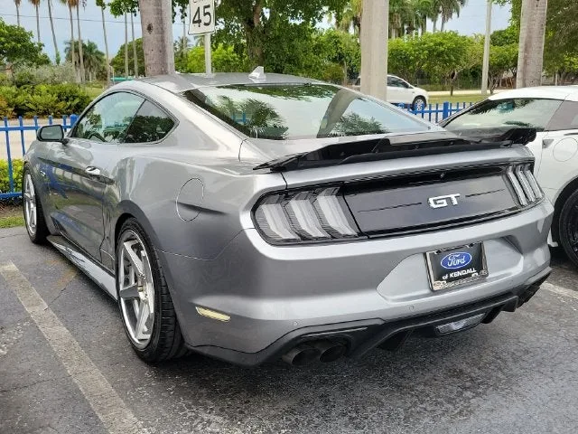 2021 Ford Mustang GT Premium photo 4