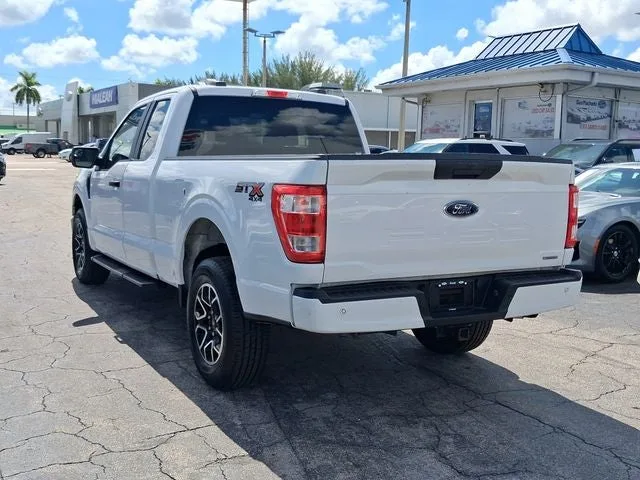 2022 Ford F-150 XL photo 3