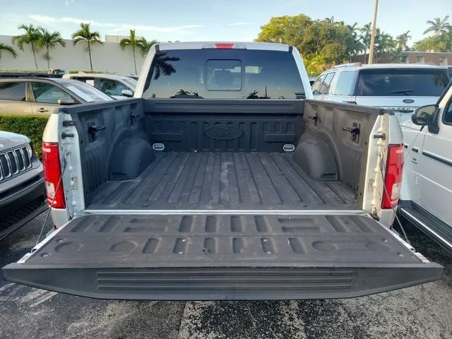 2017 Ford F-150 XLT photo 6