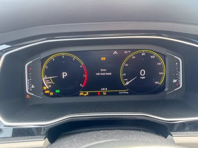 2019 Volkswagen Jetta SEL photo 14