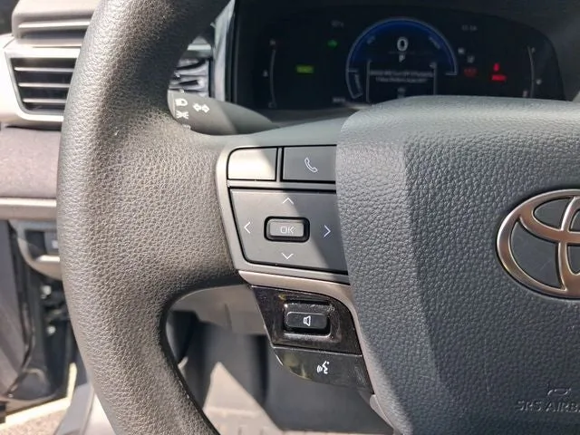 2026 Toyota Camry LE photo 17