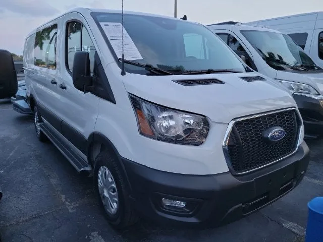 2025 Ford Transit-250 Base photo 2