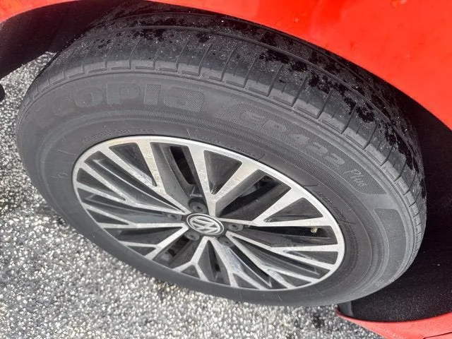 2019 Volkswagen Jetta SEL photo 6