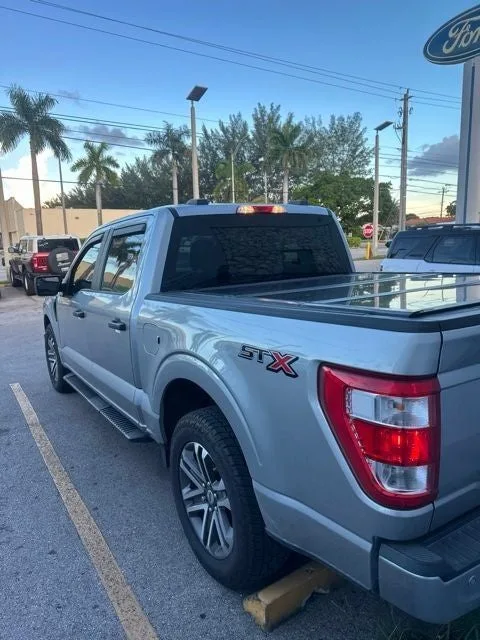 2021 Ford F-150 XL photo 14