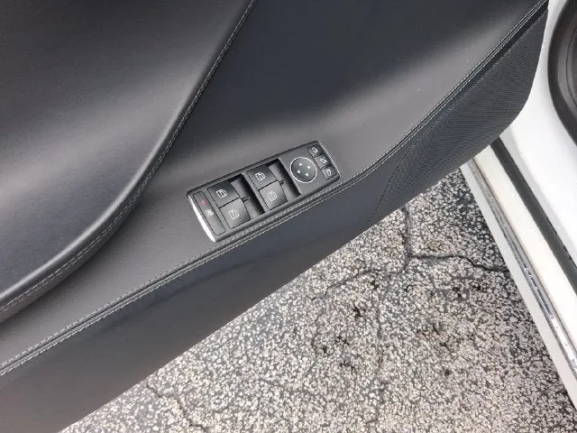 2019 Tesla Model S 75D photo 15