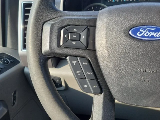 2019 Ford F-150 XLT photo 22
