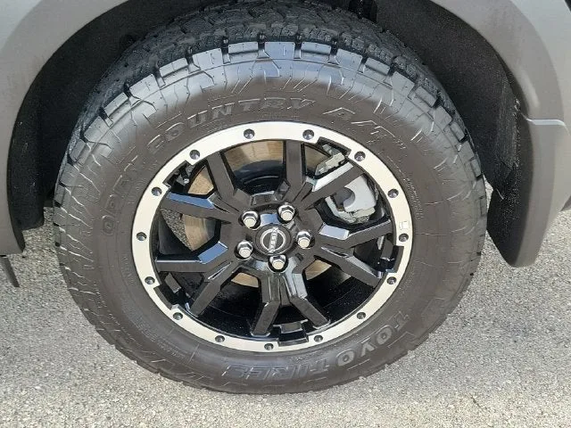 2025 Nissan Pathfinder Rock Creek photo 9