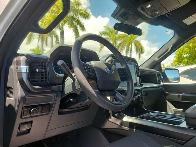 2024 Ford F-150 STX photo 8