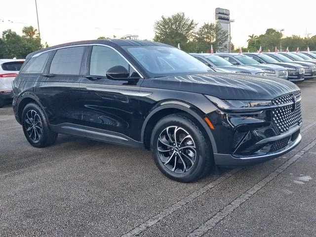 2025 Lincoln Nautilus Premiere photo 22