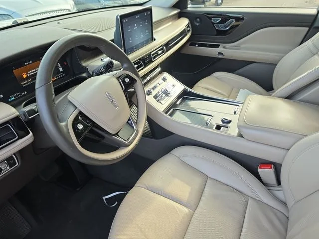 2024 Lincoln Aviator Reserve Premium photo 15