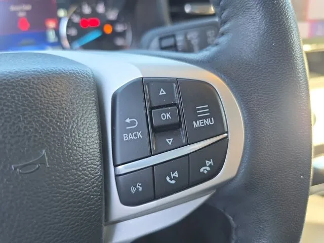 2023 Ford Explorer XLT photo 20