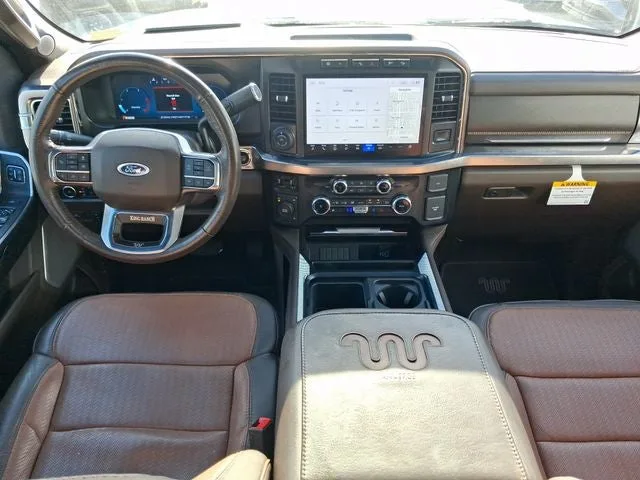 2023 Ford F-450SD King Ranch DRW photo 7