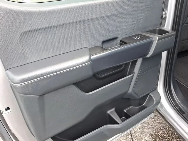 2021 Ford F-150 XL photo 9