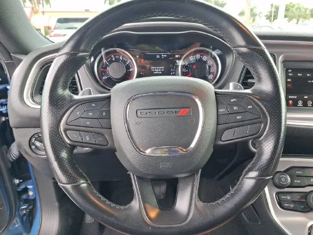 2022 Dodge Challenger GT photo 11