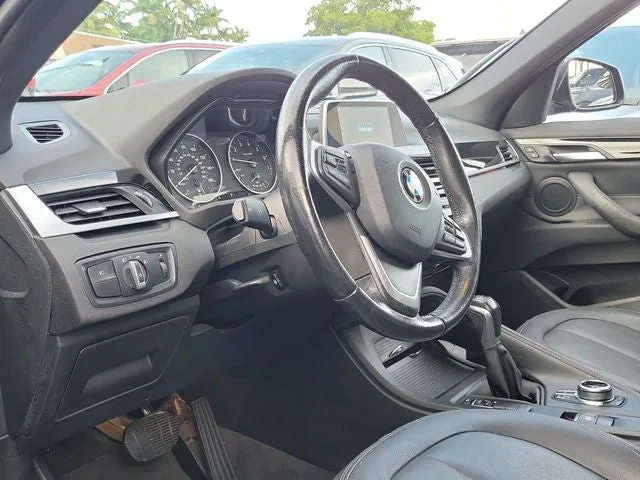 2018 BMW X1 sDrive28i photo 10