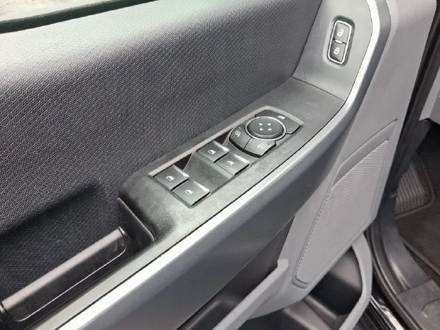 2021 Ford F-150 XLT photo 14